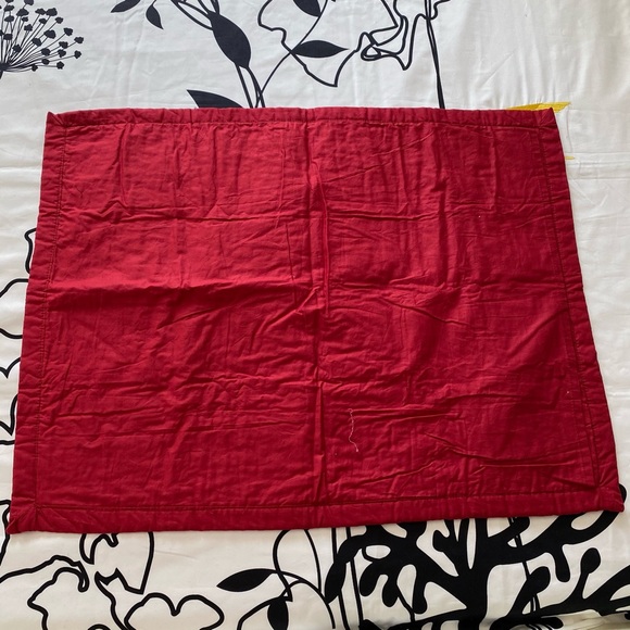 Red & Beige Zebra Stripe Pattern Pillowcase - Picture 4 of 7